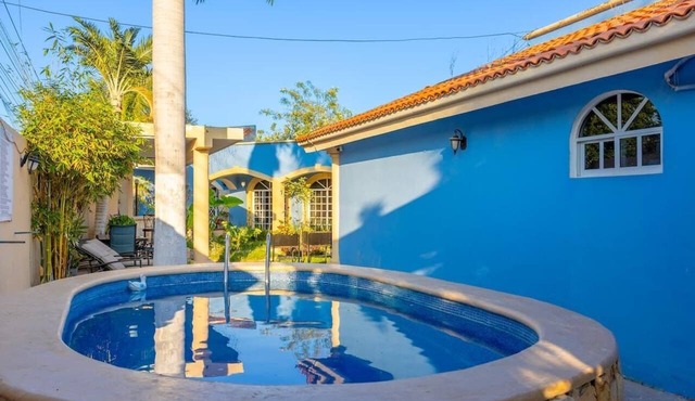 Spacious House | 4 BR | Pool, Gym & Terrace in Mérida
