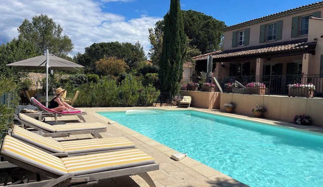 ST ENDREOL GOLF LA MOTTE Private nice villa with air co pool heated 20 mn beach