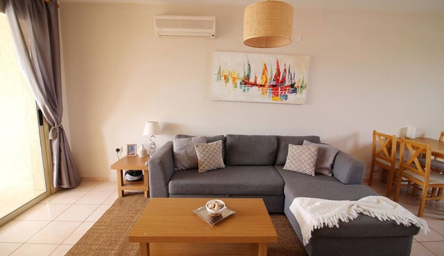 STAY Royal Searcrest Apartment