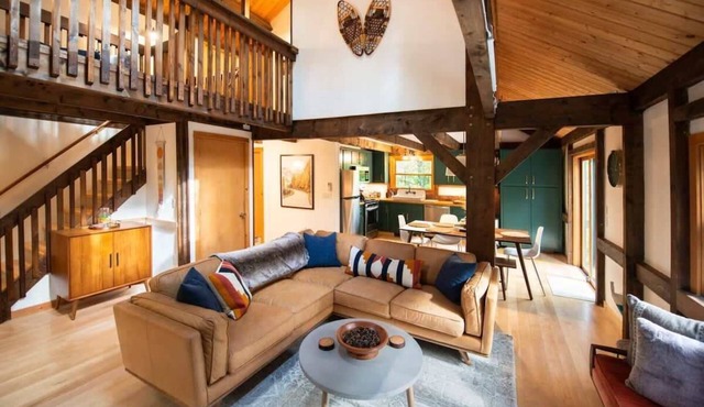 Stonebridge Cabin: Modern Amenities, Enjoy Nature!
