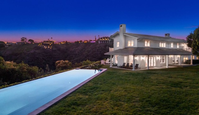 Stradella Hideaway - A Perfect Luxury Hideaway for the Bel Air Lifestyle