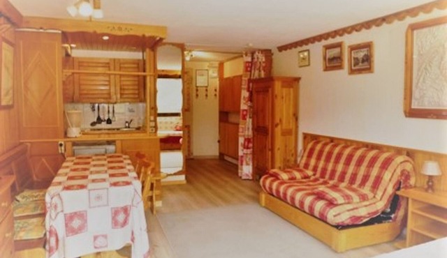 Studio 5 people Tignes, south balcony, pets allowed