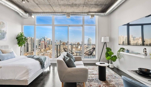 Studio Just Steps from Stampede Park: Luxury Living in Calgary