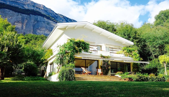 Superb privatized home, exceptional views of the Alps! in Corenc