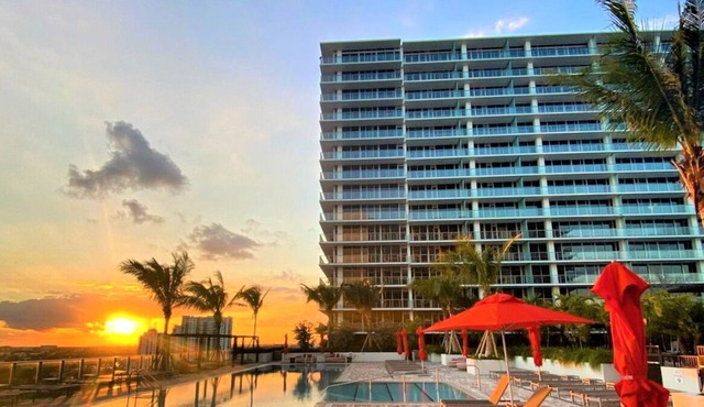 Ultra Panoramic City & Ocean Miami Downtown Views! in Miami