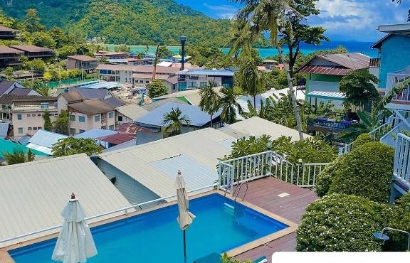 Uphill Cottage in Phi Phi Islands