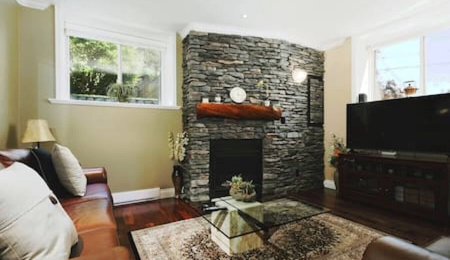 Upscale Character Home with Luxurious Amenities in Victoria
