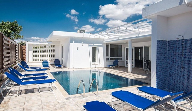 Villa for Rent in Ayia Napa 1201