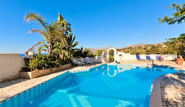 Villa Le Palme with private pool and seaview on San Vito Lo Capo