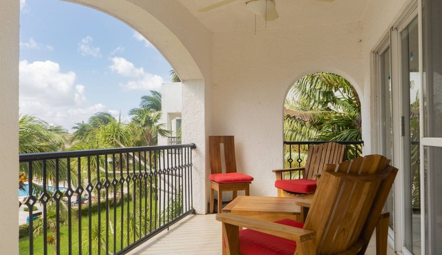 Voted Cancun Best Beach Condo For Families & Friends