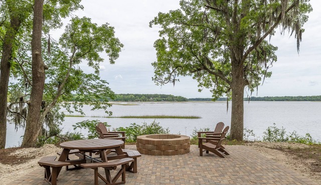 Waterfront Tiny Home 1bedroom in Seabrook