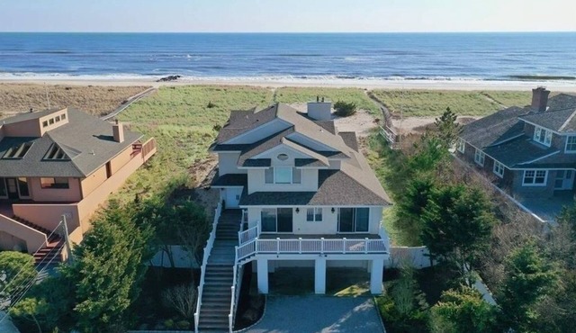 Westhampton Beach Ocean Front! HUGE discount. with spectacular bay sunset views. in Westhampton Beach