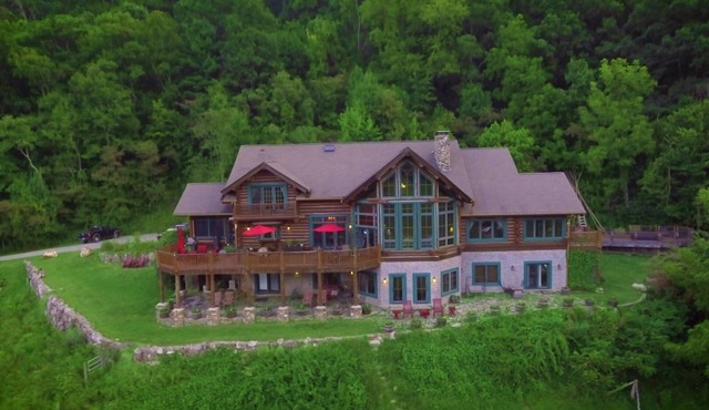 Wildberry Lodge