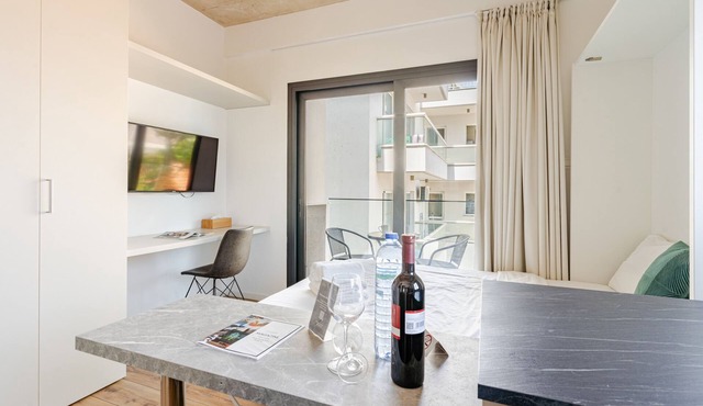 Yamas Urban Living Platinum Key