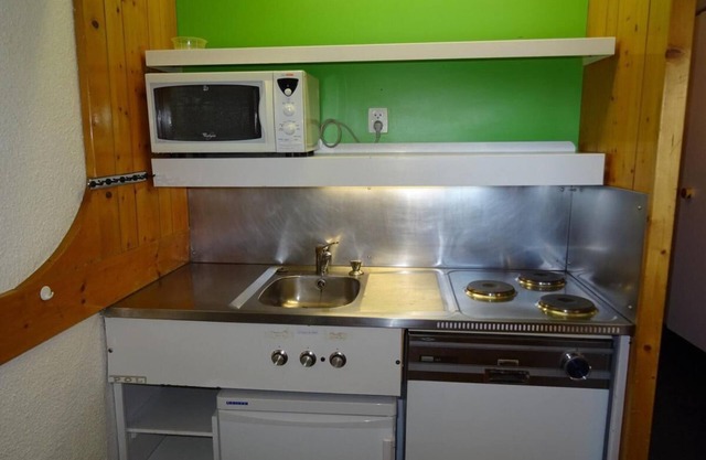 100m from resort center, 8th floor, view mountain, balcony, tv, 30m², Les Arcs in Les Arcs