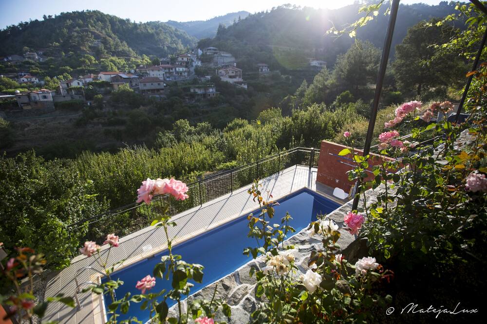 Potamitissa Hotel | Ambelikos Traditional AgroHotel