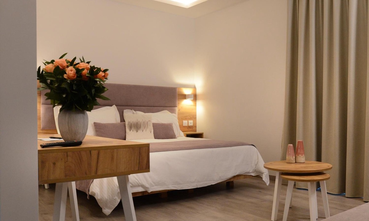 Ayios Dhometios Hotel | Hypnos Boutique Hotel