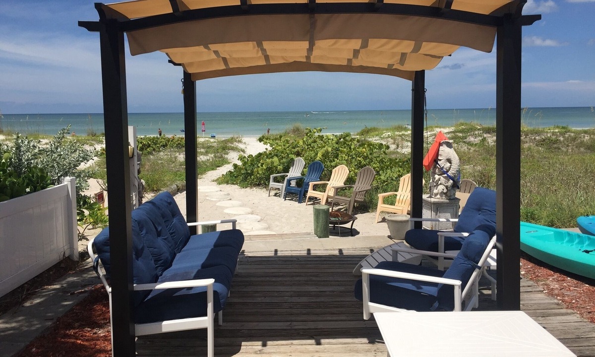 Indian Shores Villa | 3 bedroom suite in Grandma's island beach house from summer of 1925