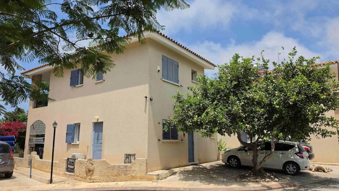 Paphos Villa | Villa Nadezda