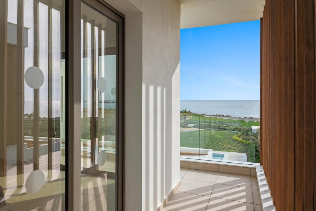 Softades Villa | Serenity Waves Villa 5