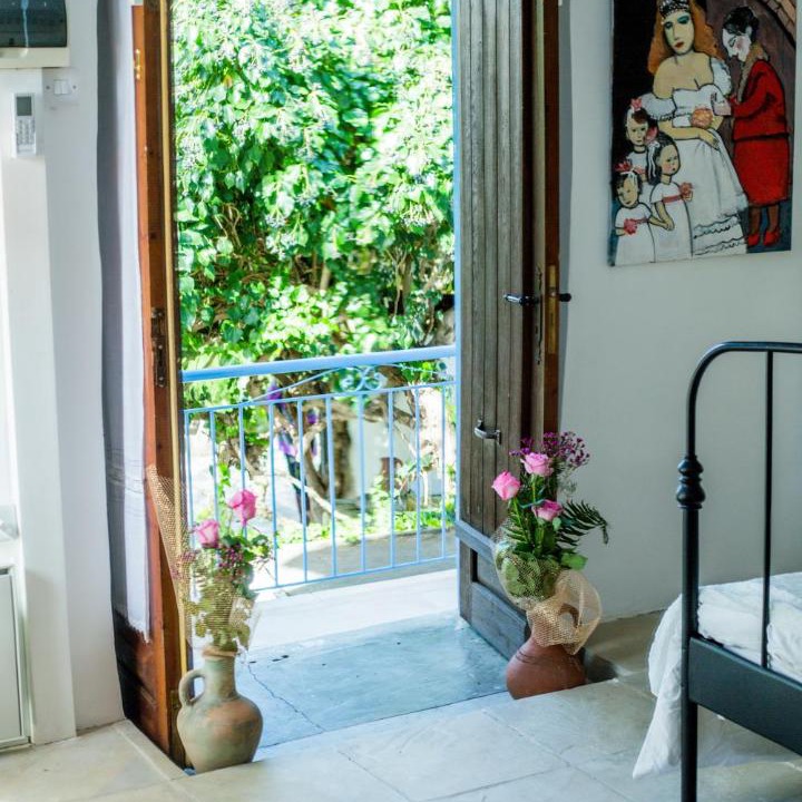 Vasa Koilaniou House | Cecilias Courtyard