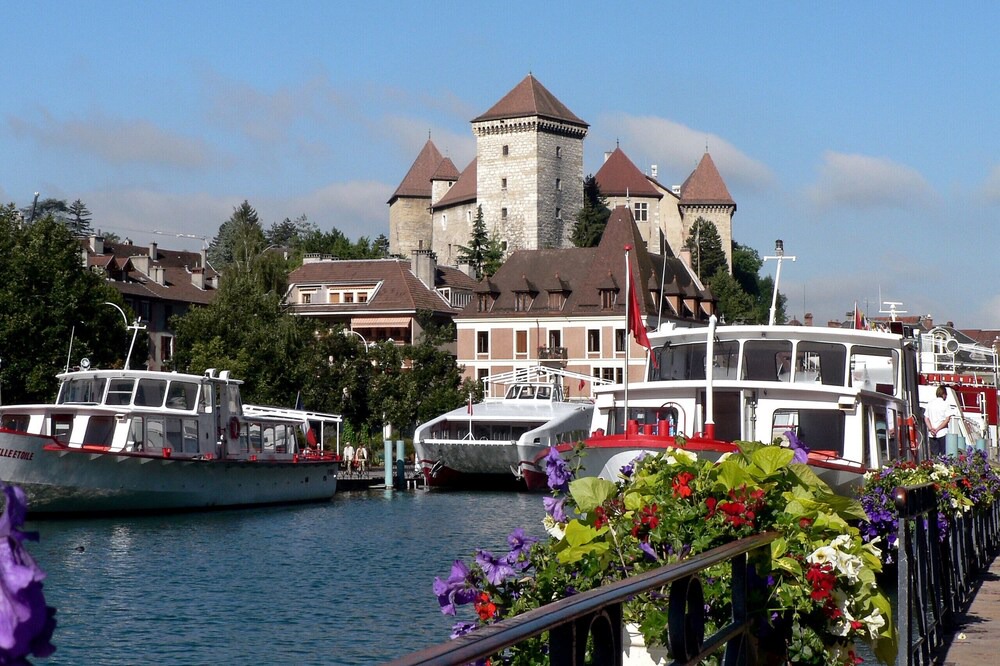 Photo of Others in Annecy-le-Vieux