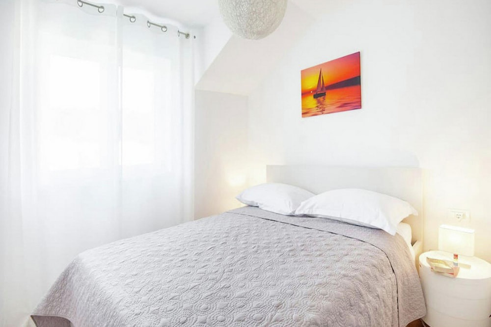 Photo of Bedroom in Castiglione