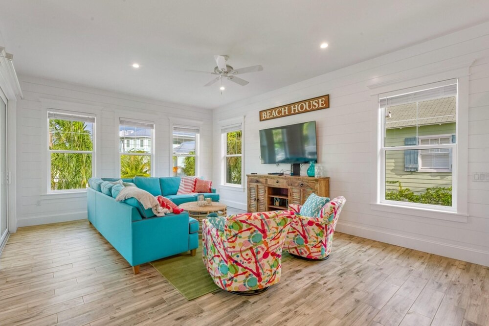 Photo of Livingroom in Anna Maria