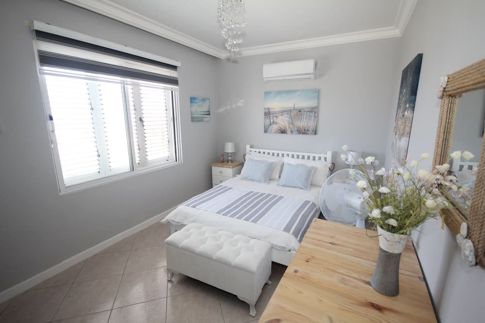 Photo of Bedroom in Kyrenia District