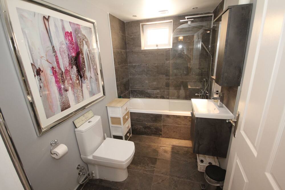 Photo of Bathroom in Kyrenia District