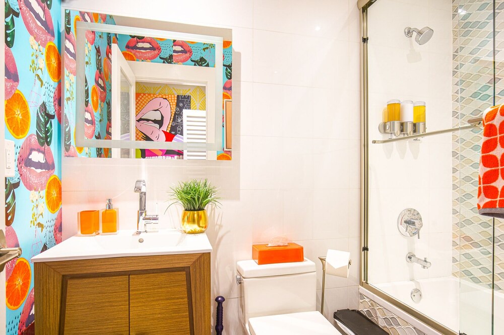 Photo of Bathroom in Dolphin Isles