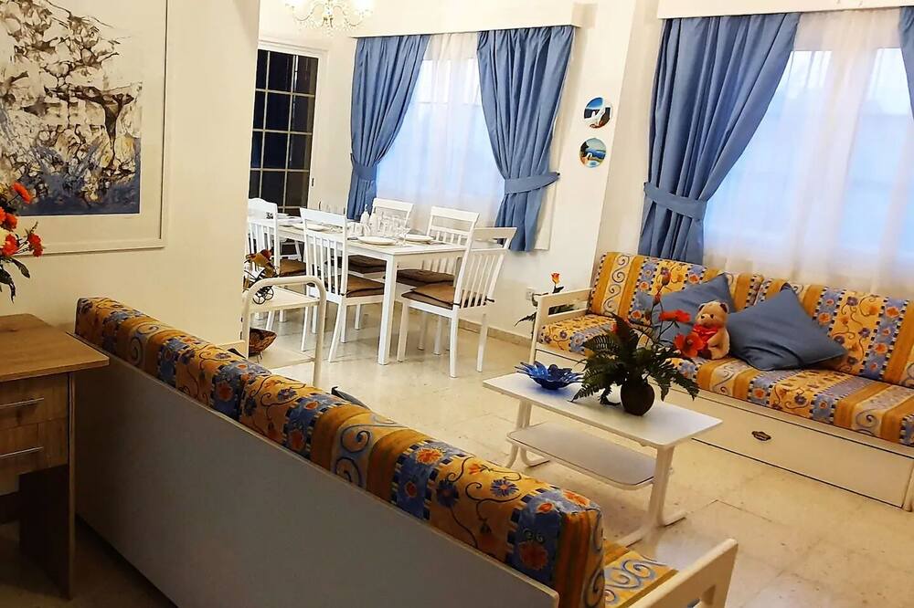 Photo of Livingroom in Larnaca