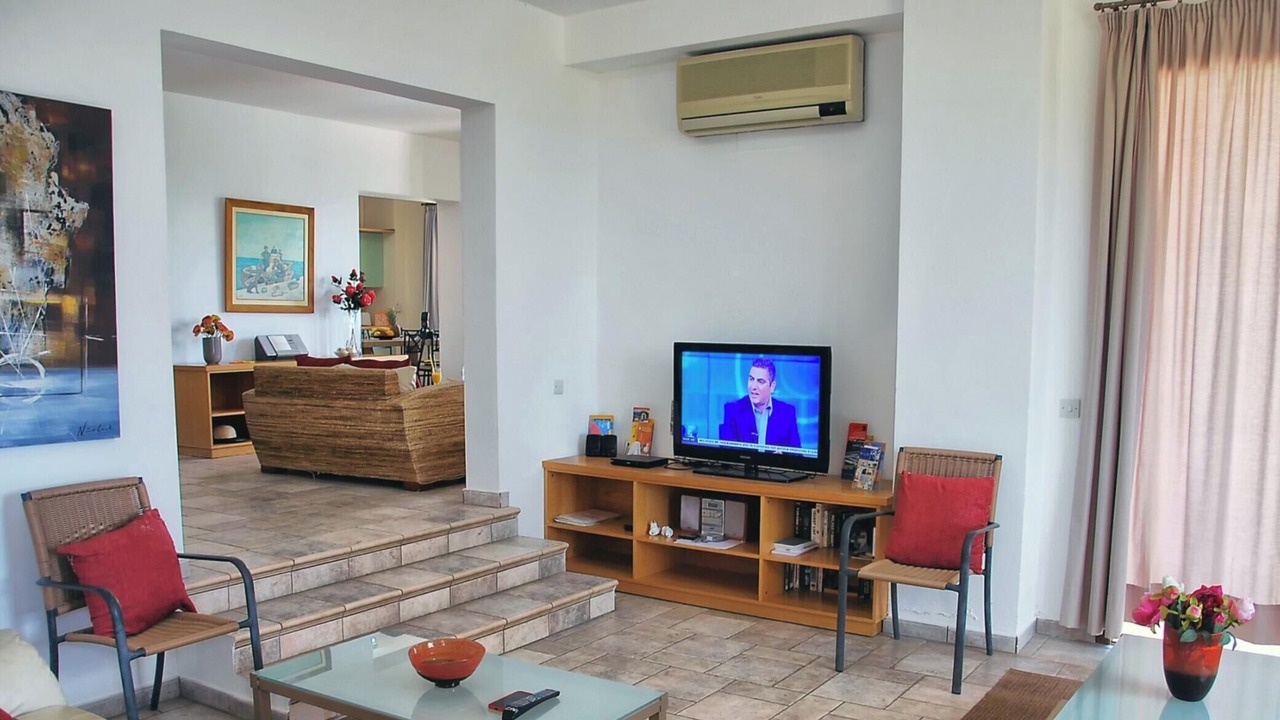 Photo of Outdoor in Peyia Town