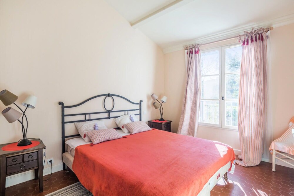 Photo of Bedroom in Les Restanques