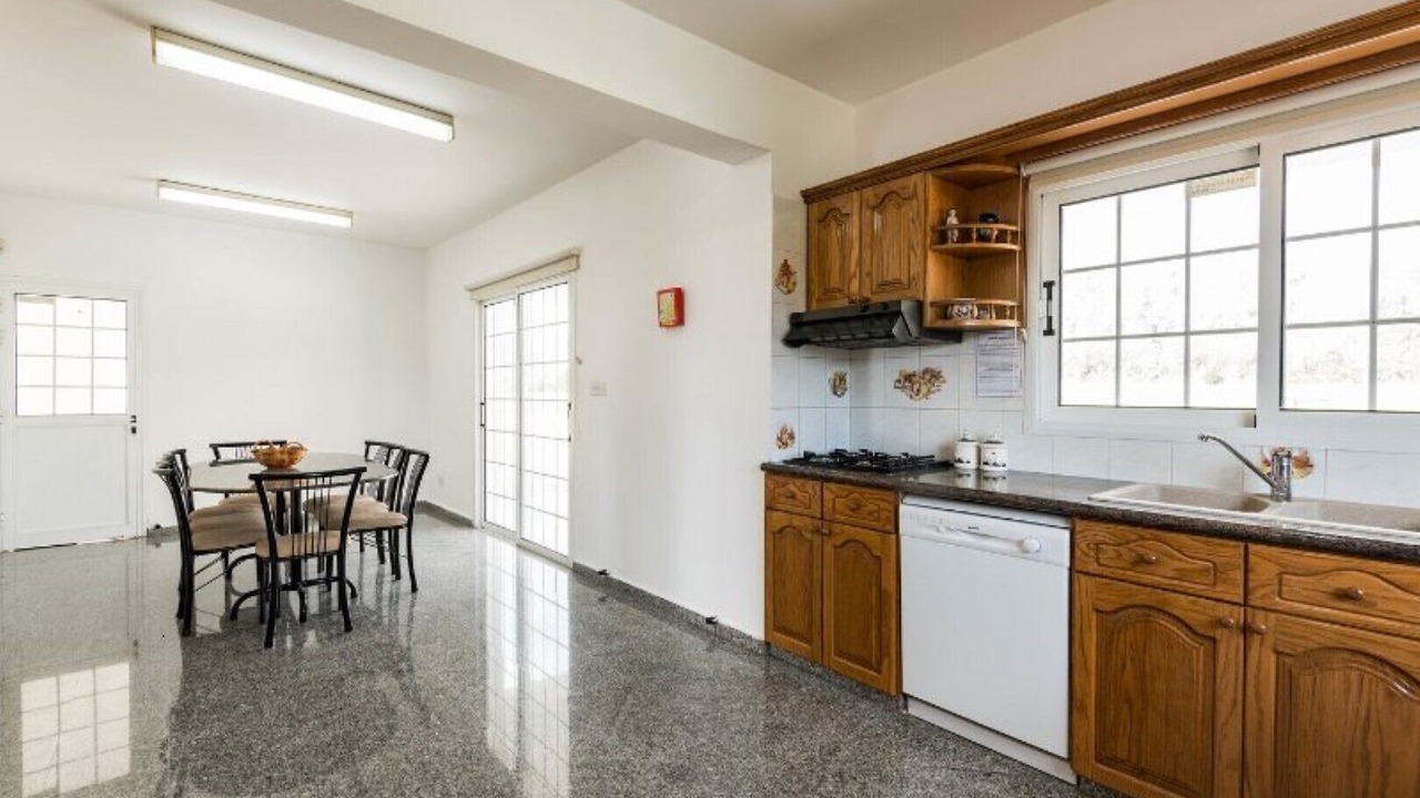 Photo of Kitchen in Pegeia