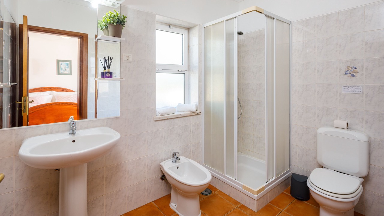 Photo of Bathroom in Monte Raposo