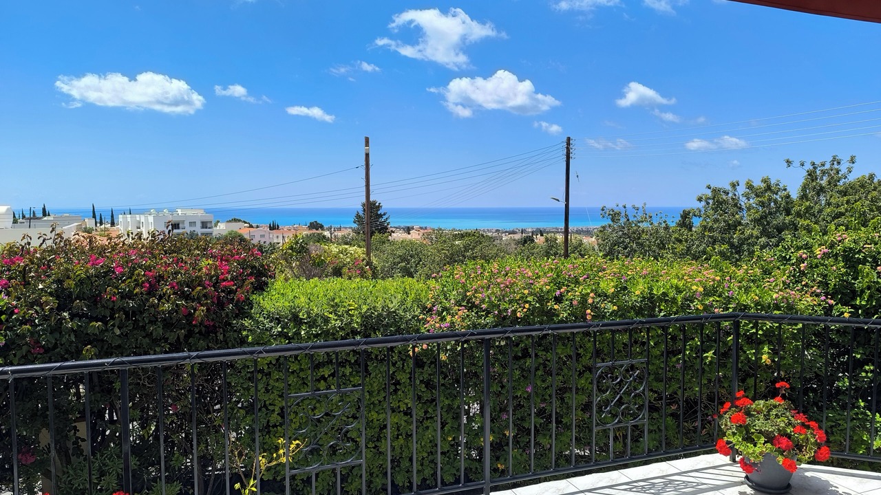 Photo of Outdoor in Peyia Town