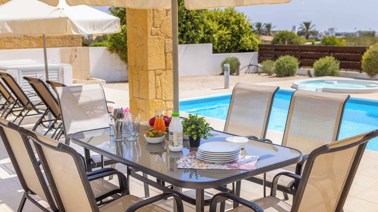 Photo of Outdoor in Pegeia