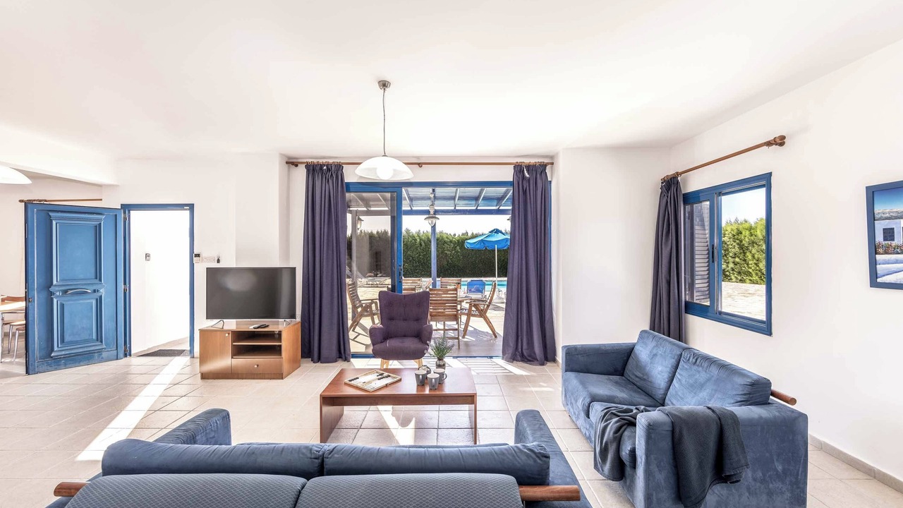 Photo of Livingroom in Pegeia