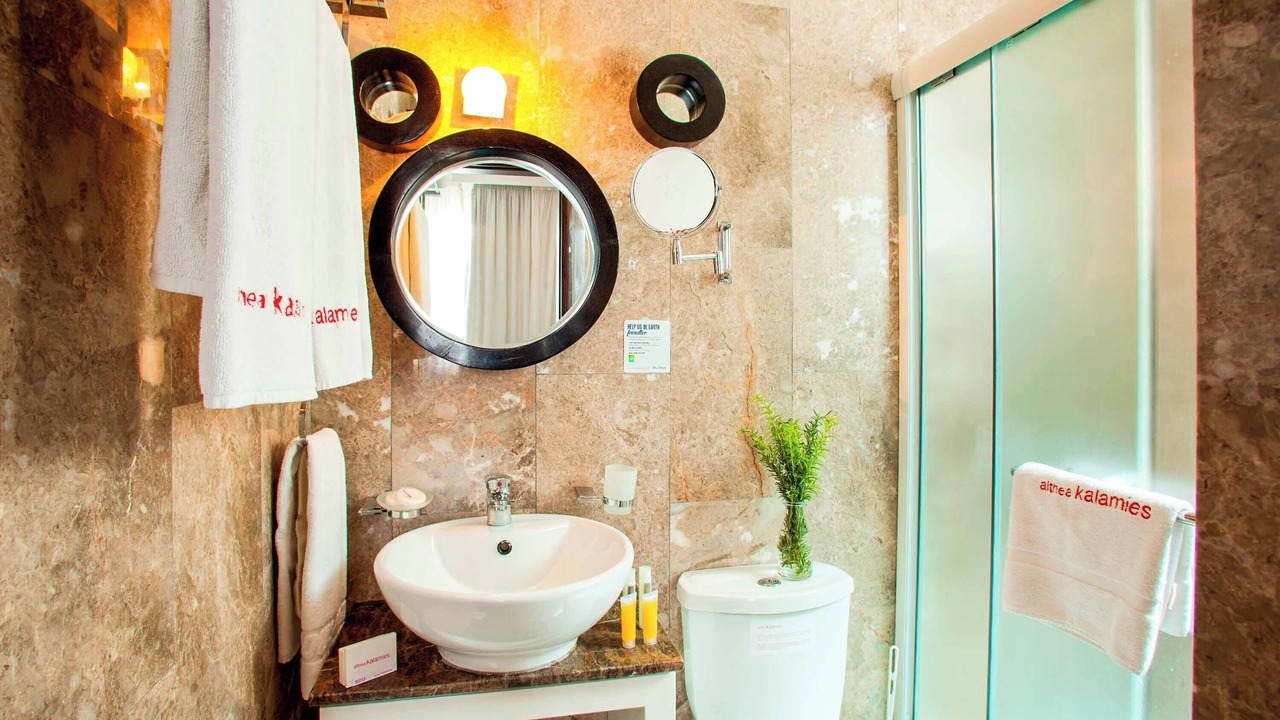 Photo of Bathroom in Pernera