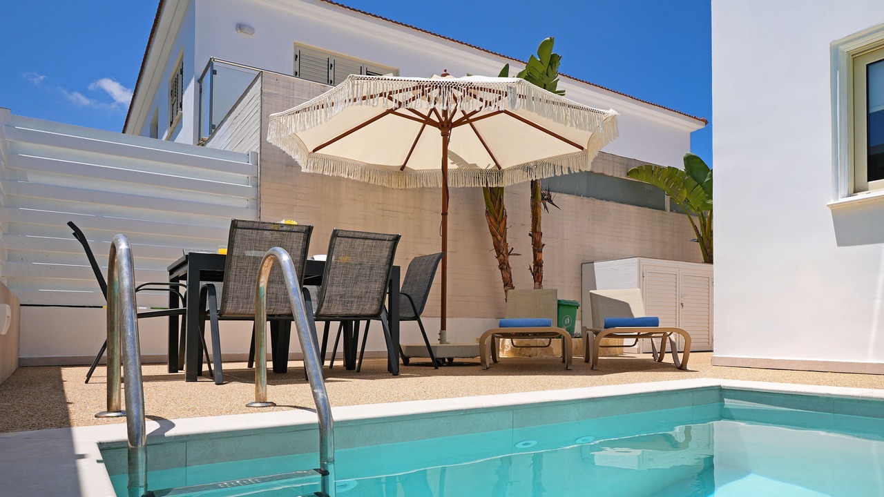 Photo of Outdoor in Pernera