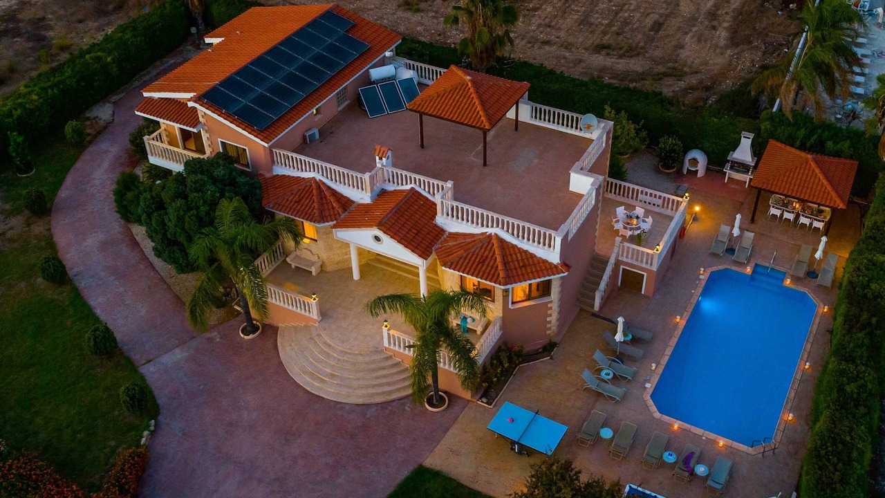 Photo of Outdoor in Pegeia