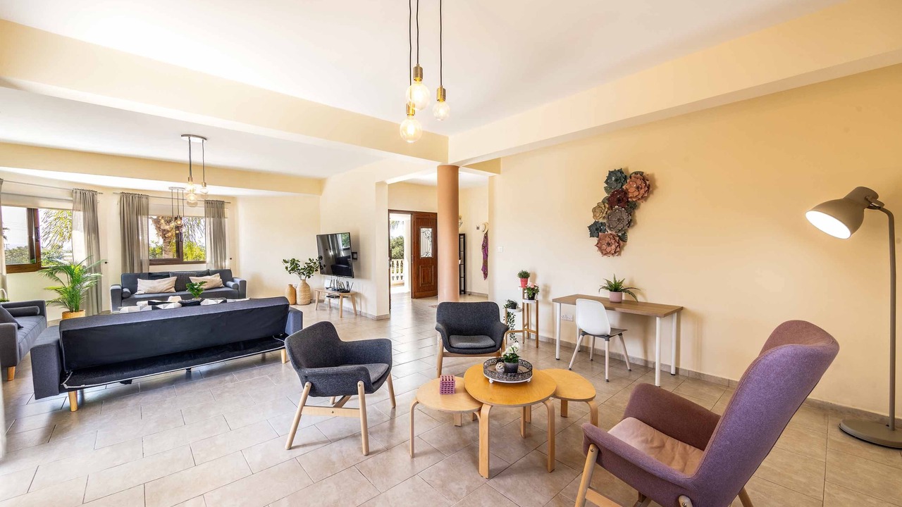 Photo of Livingroom in Pegeia