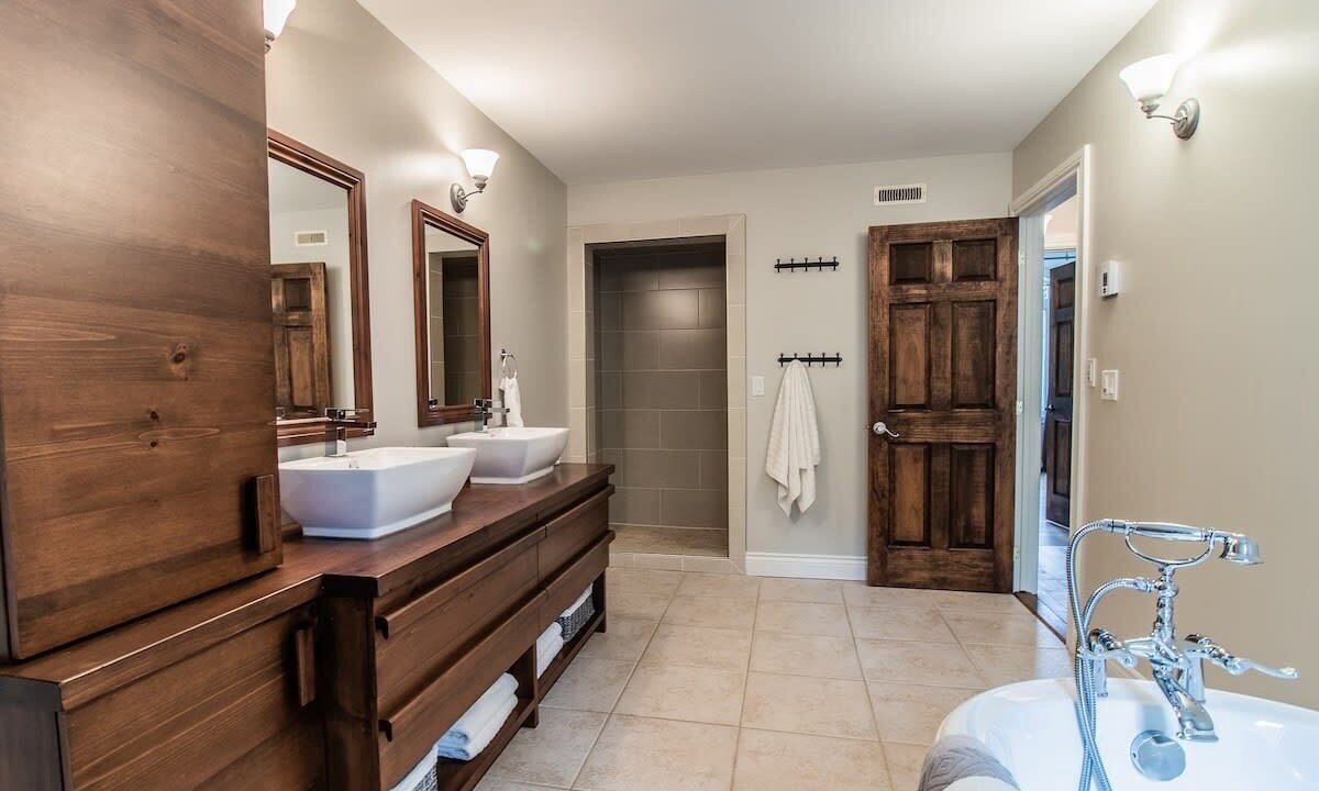 Photo of Bathroom in St-Adolphe-d'Howard