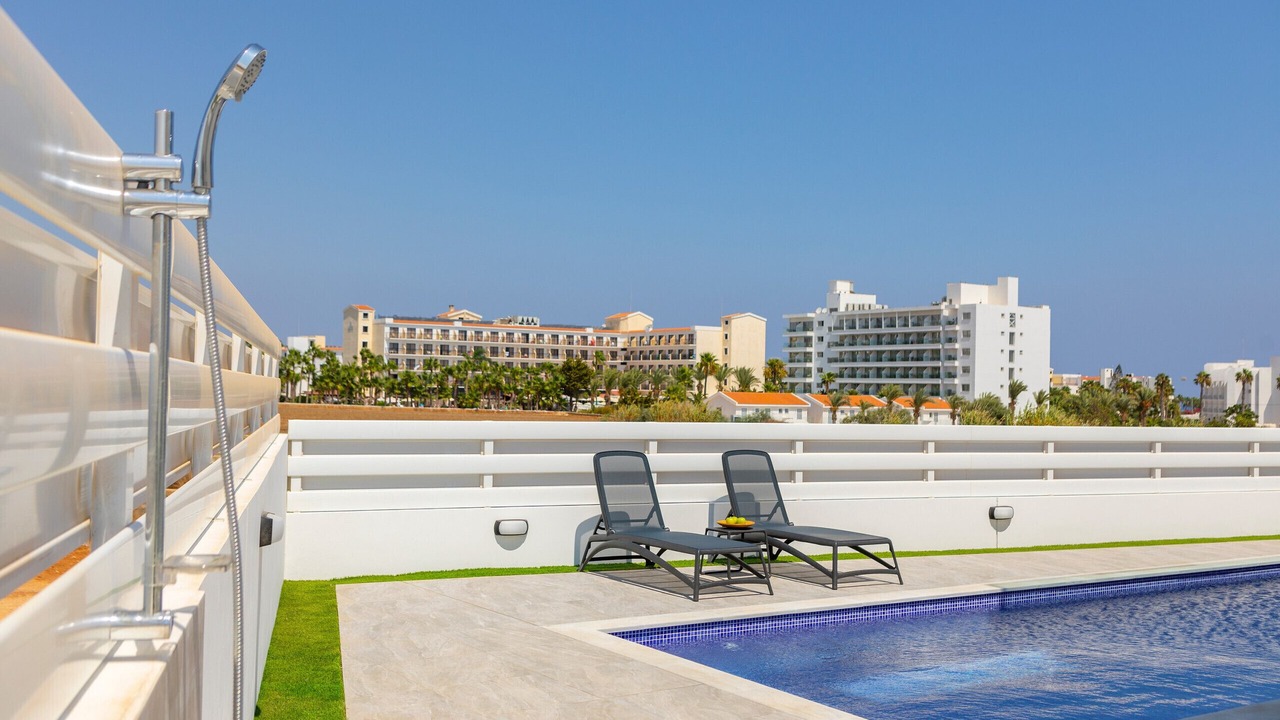 Photo of Outdoor in Pernera
