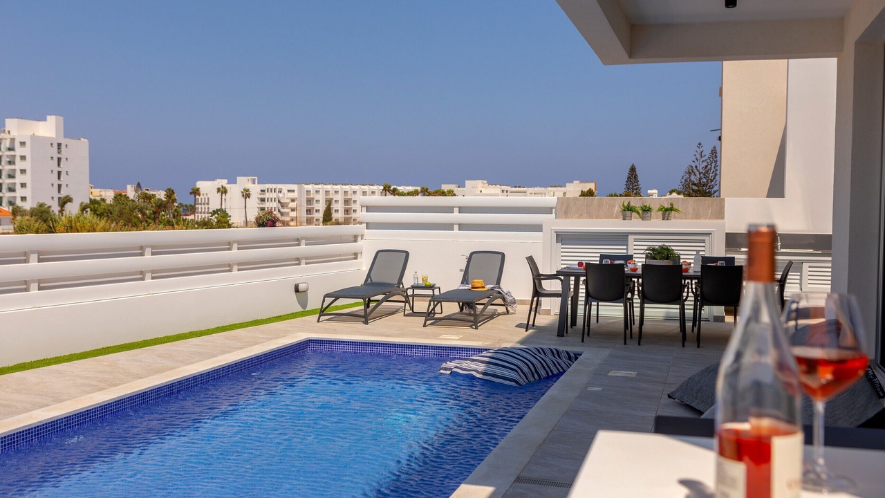 Photo of Outdoor in Pernera