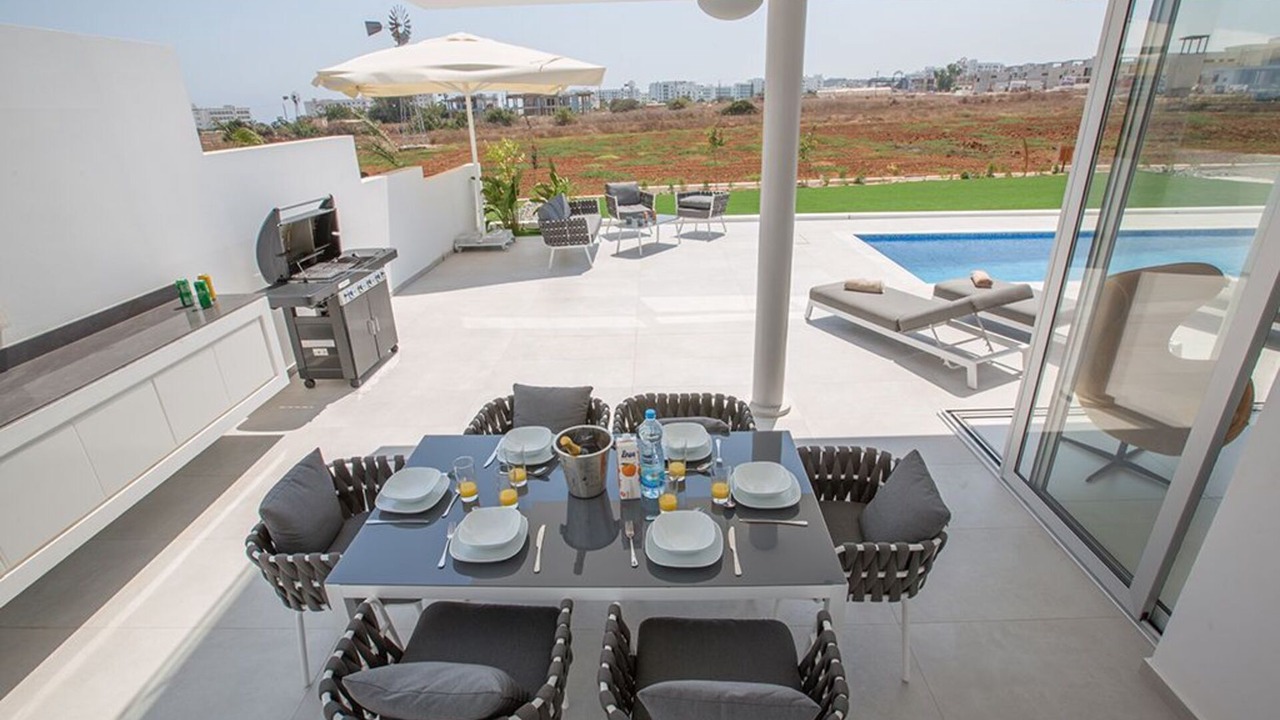 Photo of Outdoor in Pernera