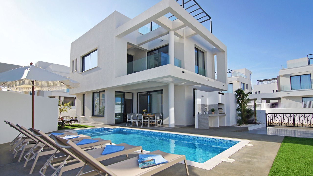 Photo of Outdoor in Pernera
