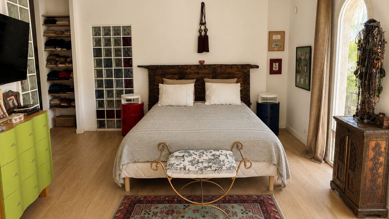 Photo of Bedroom in Biot