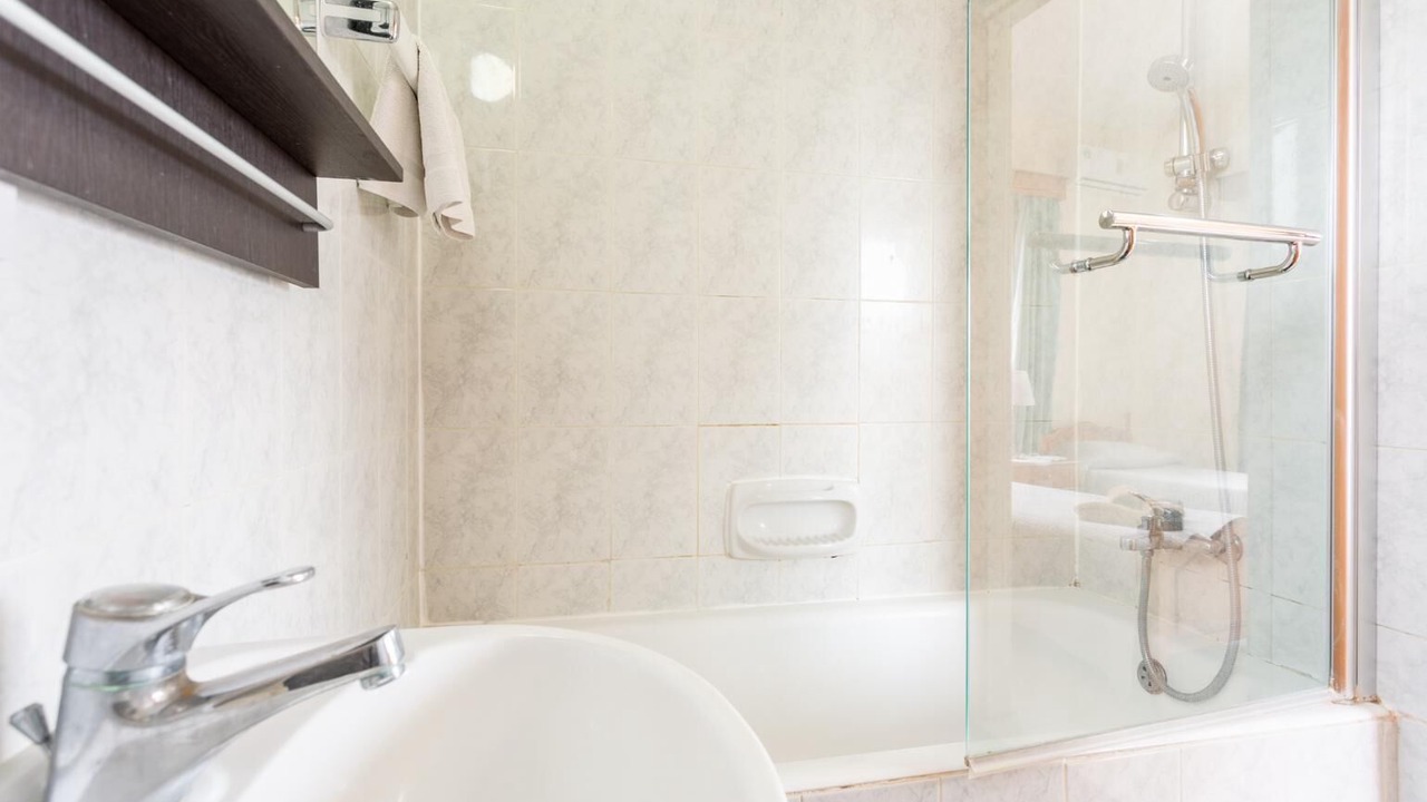Photo of Bathroom in Polis
